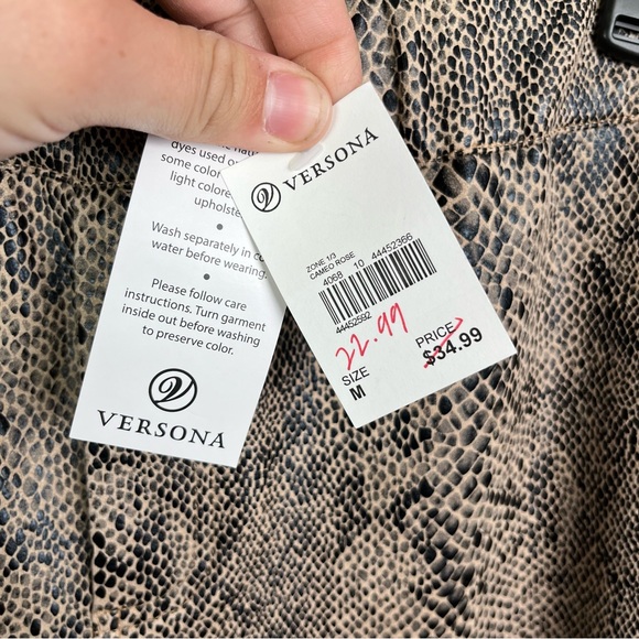 NEW Snakeskin Versona Pants Women's Size Medium - Picture 3 of 13